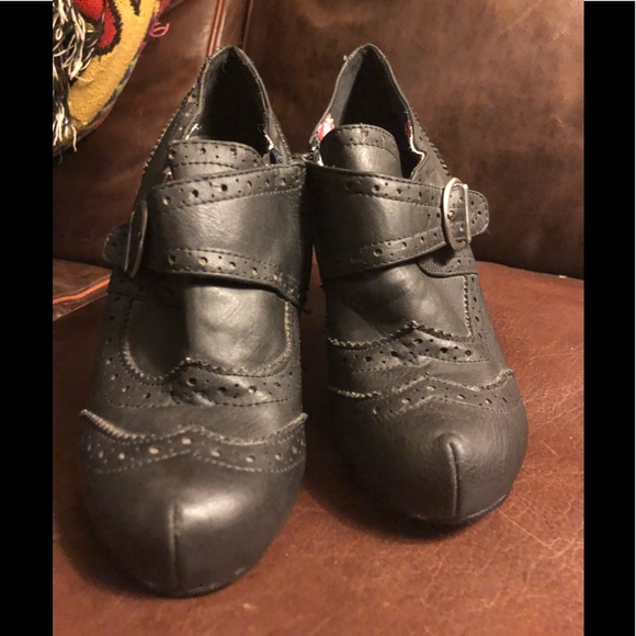 Ankle boots - Picture 2 of 4